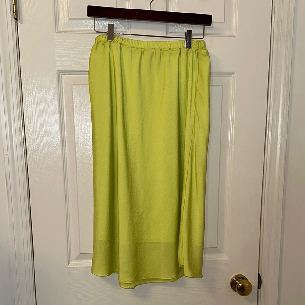 Banana Republic Sz XS skirt 14-16” waist, 28.5” L